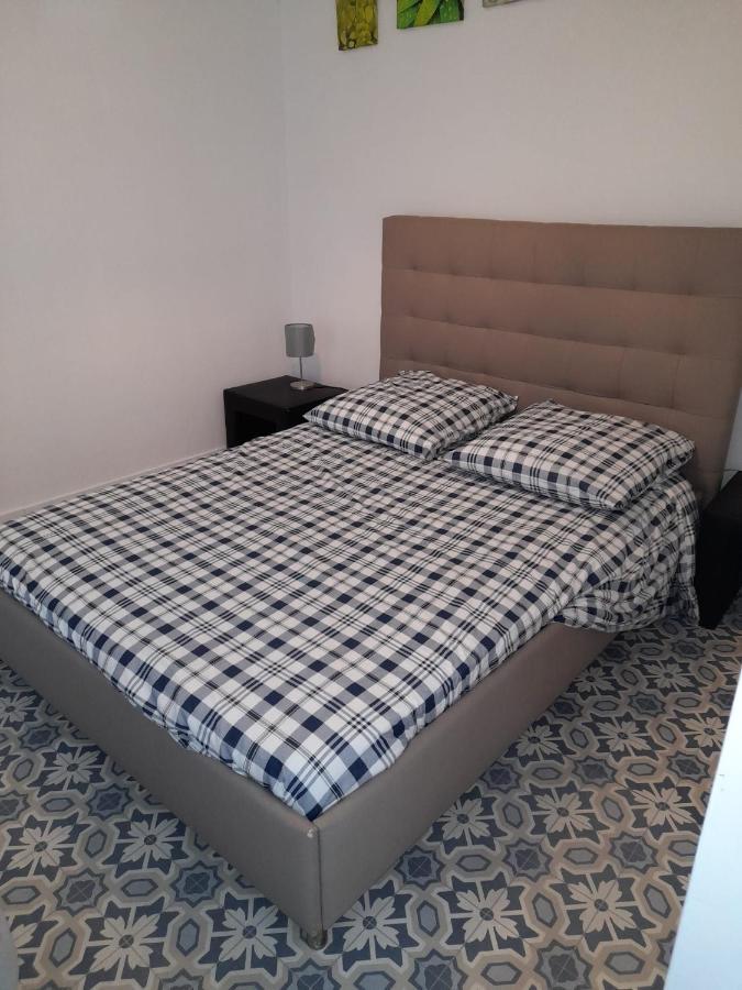 Appartement Cosy Et Lumineux Tours Exterior foto